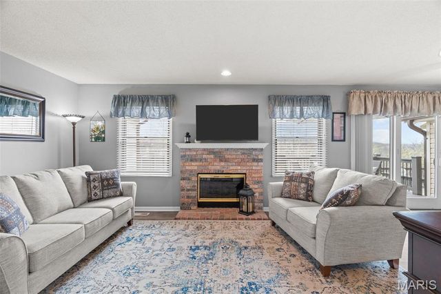 13708 La Conte Court, St Louis, MO 63128