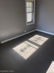 8850 Farmbrook Street, Detroit, MI 48224