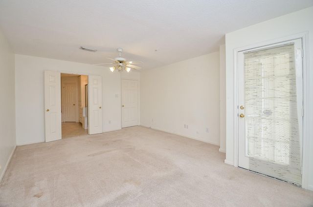 2710 Grants Lake Boulevard I-4, Sugar Land, TX 77479