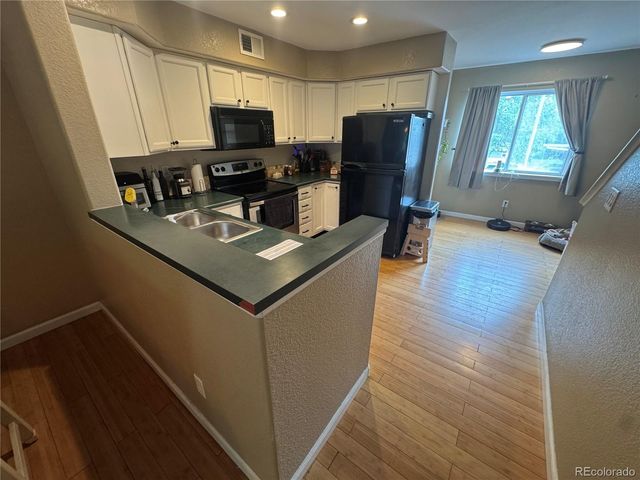 3300 W Florida Avenue 67, Denver, CO 80219