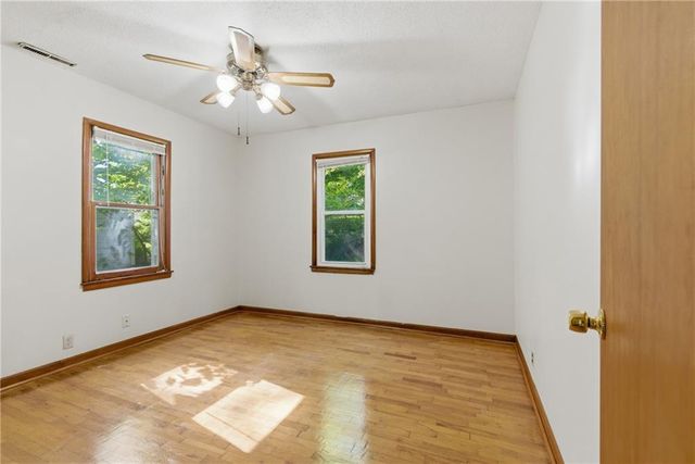 1615 Terry Street, Leavenworth, KS 66048