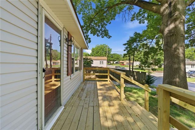 1615 Terry Street, Leavenworth, KS 66048