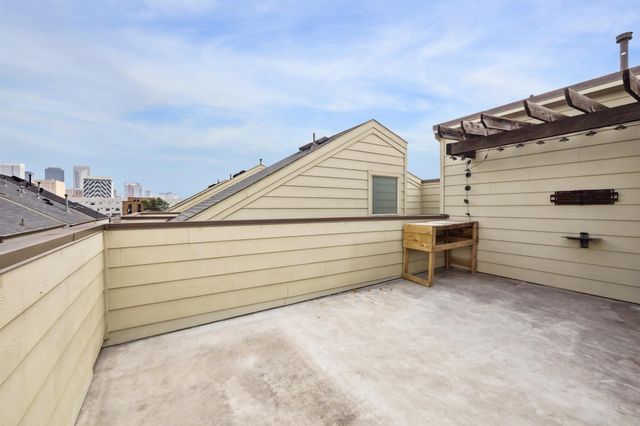 1630 Dennis Street, Houston, TX 77004