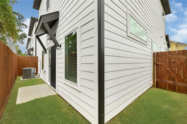 5003 Elizabeth City Street, Houston, TX 77021