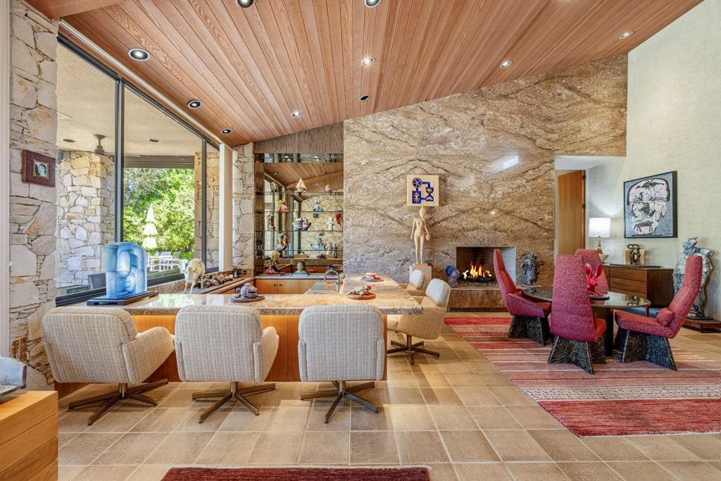 37675 Thompson Road, Rancho Mirage, CA 92270