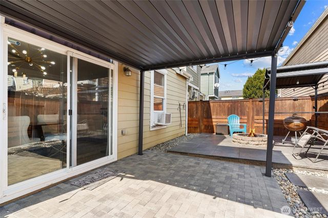 11415 6th Avenue E, Tacoma, WA 98445