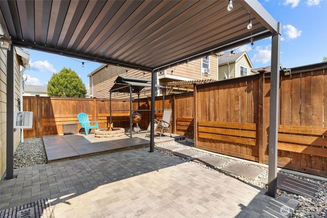 11415 6th Avenue E, Tacoma, WA 98445