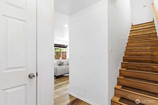 11415 6th Avenue E, Tacoma, WA 98445