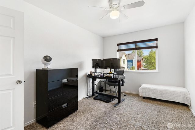 11415 6th Avenue E, Tacoma, WA 98445