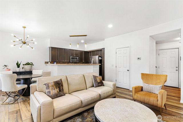 11415 6th Avenue E, Tacoma, WA 98445