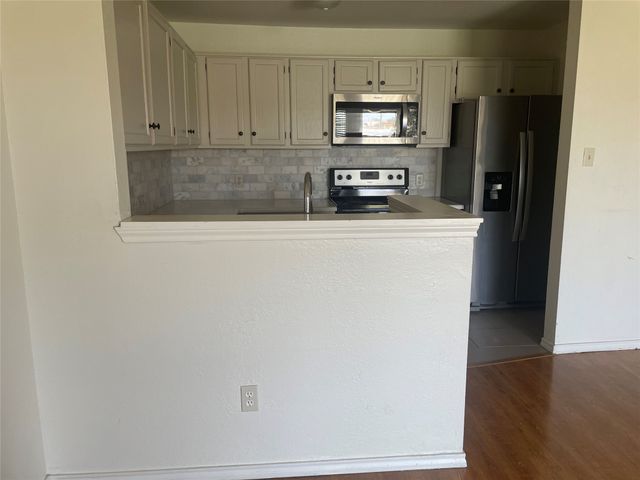 6108 Abrams Road 613, Dallas, TX 75231