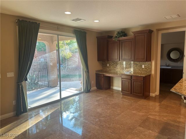 585 Via Alhambra Court, Las Vegas, NV 89123