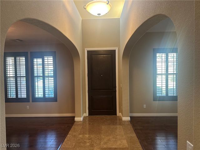 585 Via Alhambra Court, Las Vegas, NV 89123