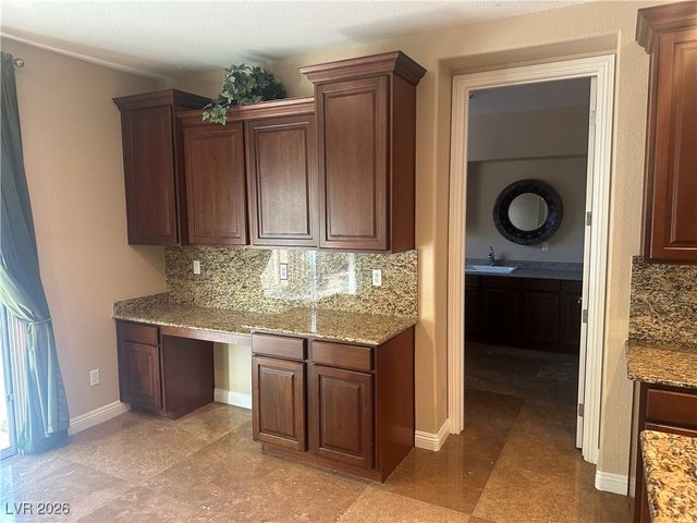 585 Via Alhambra Court, Las Vegas, NV 89123