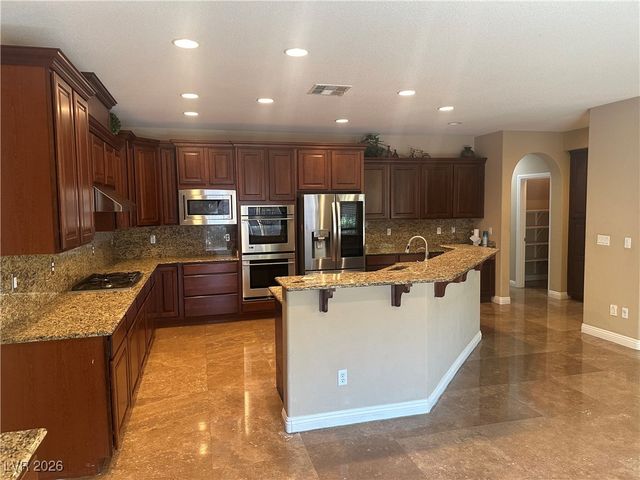 585 Via Alhambra Court, Las Vegas, NV 89123