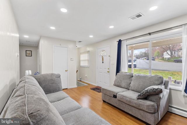 3603 FREEMONT PL, Woodbridge, VA 22193
