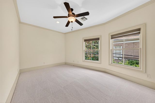 2400 Avalon Place, Houston, TX 77019