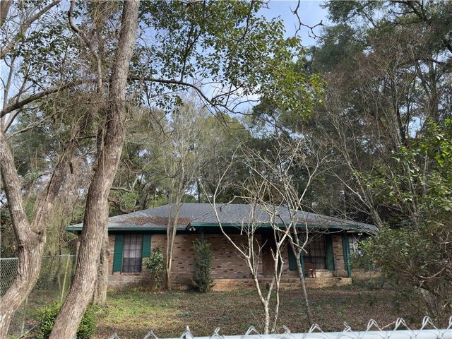 167 Laurel Avenue, Fairhope, AL 36532