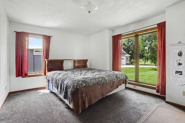 61916 Camel Bay Drive, Sturgis, MI 49091