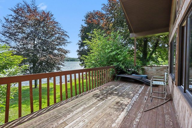 61916 Camel Bay Drive, Sturgis, MI 49091