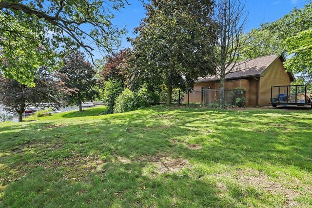 61916 Camel Bay Drive, Sturgis, MI 49091