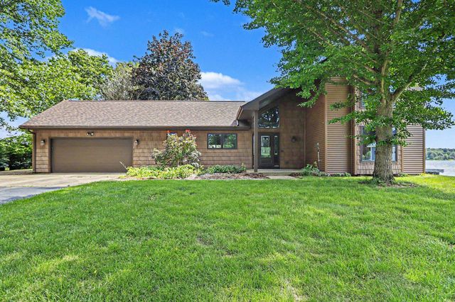 61916 Camel Bay Drive, Sturgis, MI 49091