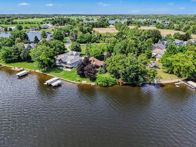 61916 Camel Bay Drive, Sturgis, MI 49091