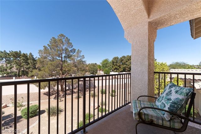 4941 Black Bear Road 204, Las Vegas, NV 89149