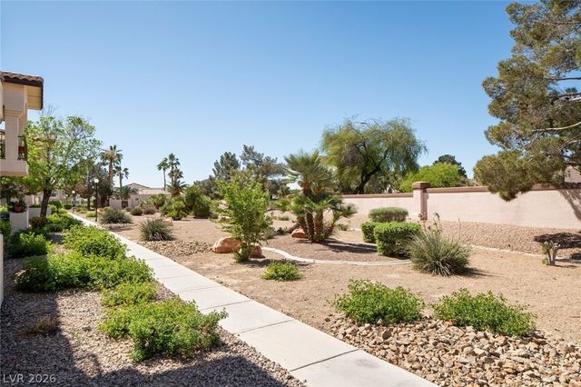 4941 Black Bear Road 204, Las Vegas, NV 89149