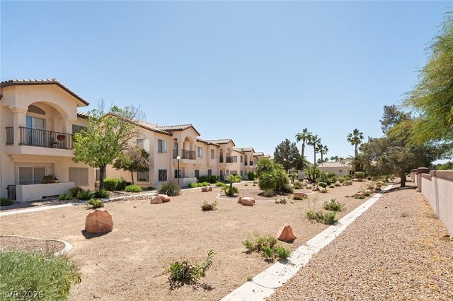 4941 Black Bear Road 204, Las Vegas, NV 89149