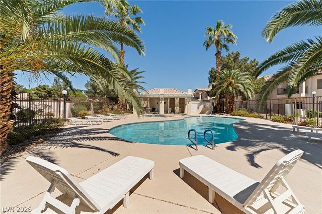 4941 Black Bear Road 204, Las Vegas, NV 89149