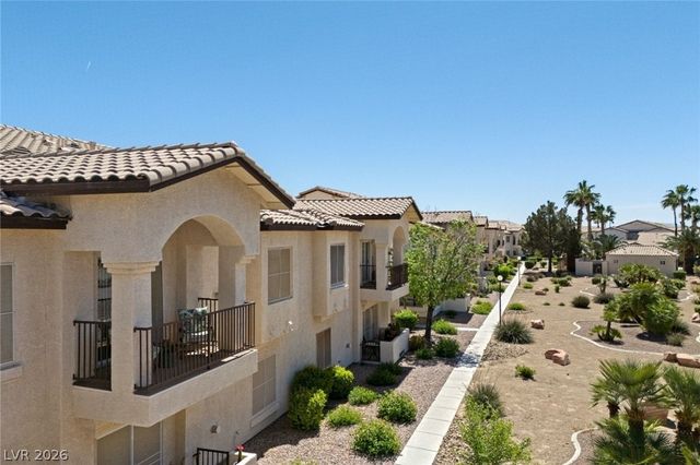 4941 Black Bear Road 204, Las Vegas, NV 89149