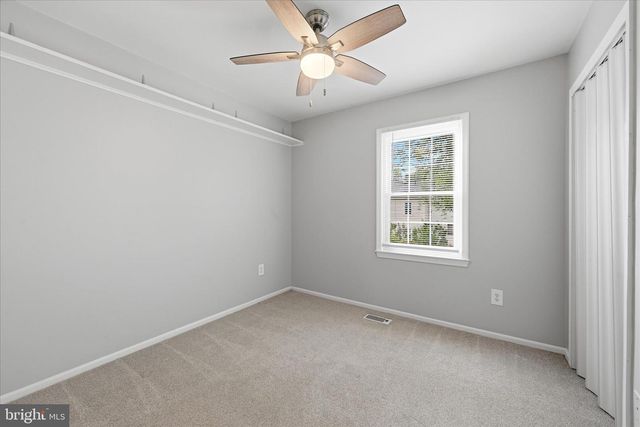 5446 LIGHTHOUSE LN, Burke, VA 22015