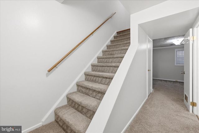 5446 LIGHTHOUSE LN, Burke, VA 22015