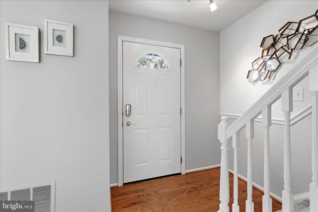 5446 LIGHTHOUSE LN, Burke, VA 22015