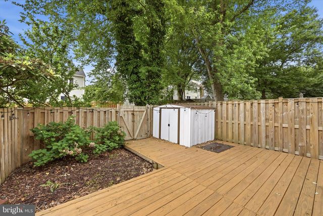 5446 LIGHTHOUSE LN, Burke, VA 22015