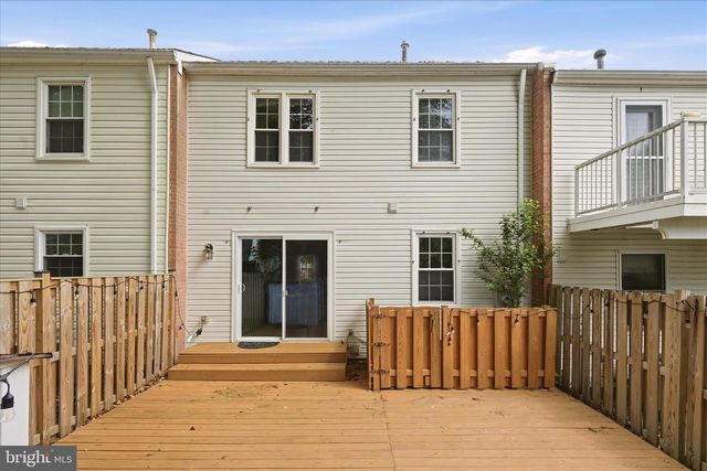 5446 LIGHTHOUSE LN, Burke, VA 22015
