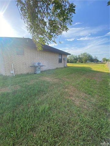 1206 San Vicente Norte Street, Weslaco, TX 78599