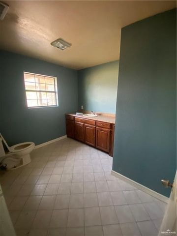 1206 San Vicente Norte Street, Weslaco, TX 78599