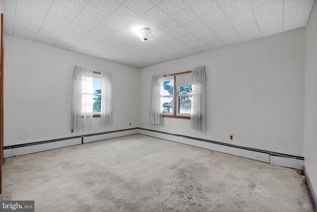 418 S 4TH ST, Emmaus, PA 18049