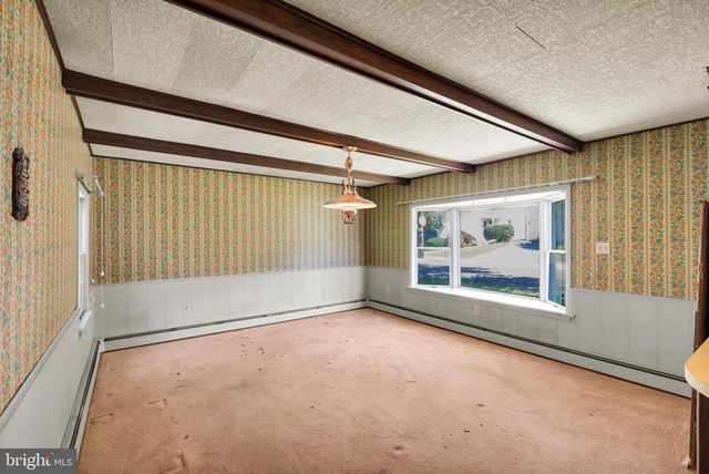 418 S 4TH ST, Emmaus, PA 18049