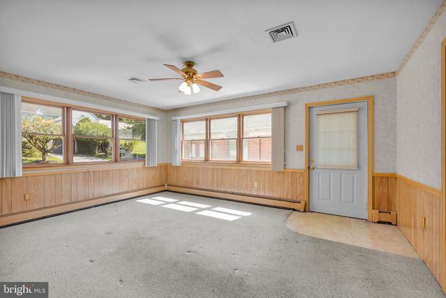 418 S 4TH ST, Emmaus, PA 18049