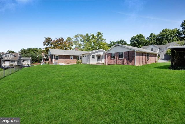418 S 4TH ST, Emmaus, PA 18049