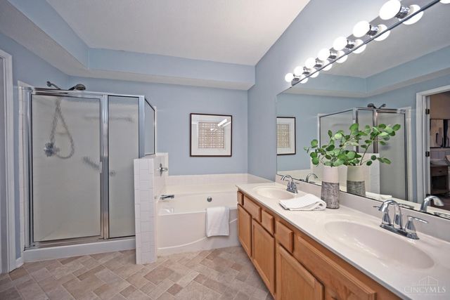 250 Postoak Lane, Milford, OH 45150