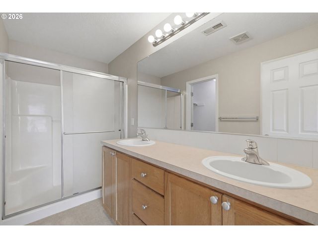 20871 Sw SKIVER St, Beaverton, OR 97078