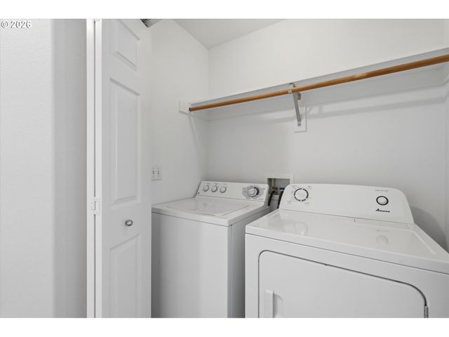 20871 Sw SKIVER St, Beaverton, OR 97078