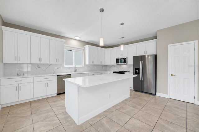 200 ANDOVER DRIVE, Davenport, FL 33897