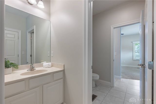 1377 Timshel Street, Sugarcreek Twp, OH 45440