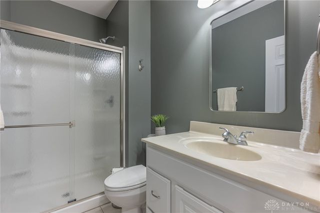 1377 Timshel Street, Sugarcreek Twp, OH 45440
