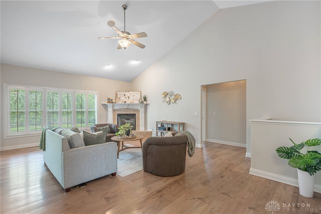 1377 Timshel Street, Sugarcreek Twp, OH 45440